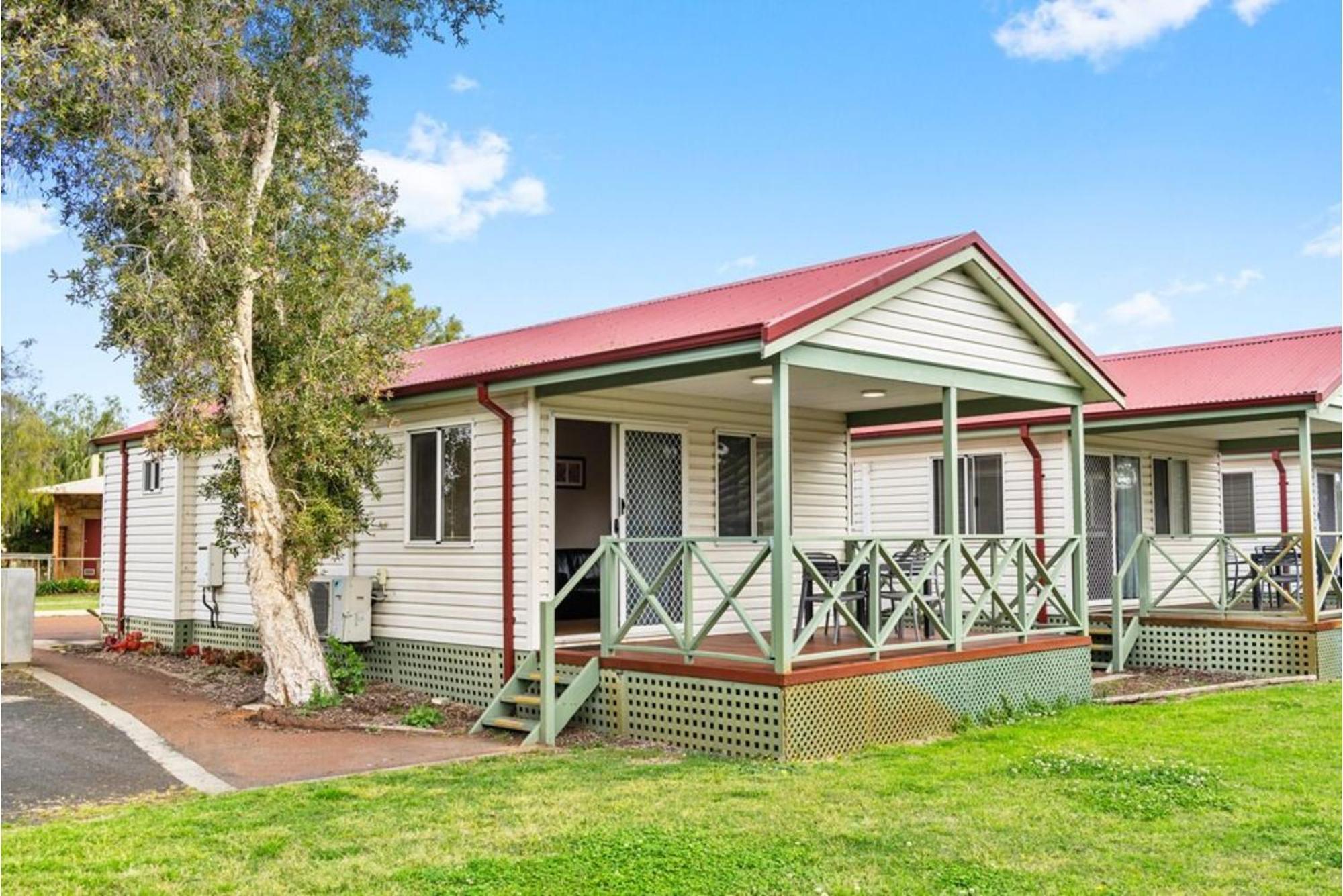 Discovery Parks - Foreshore Holiday park 4*